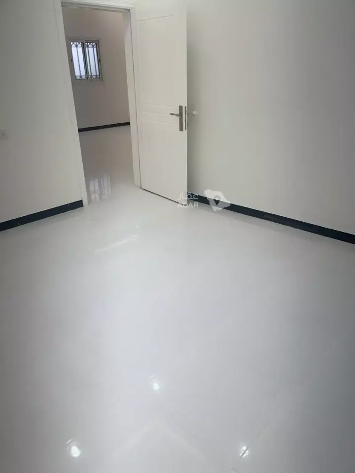 4 bedroom villa in Tuwaiq, Riyadh 15