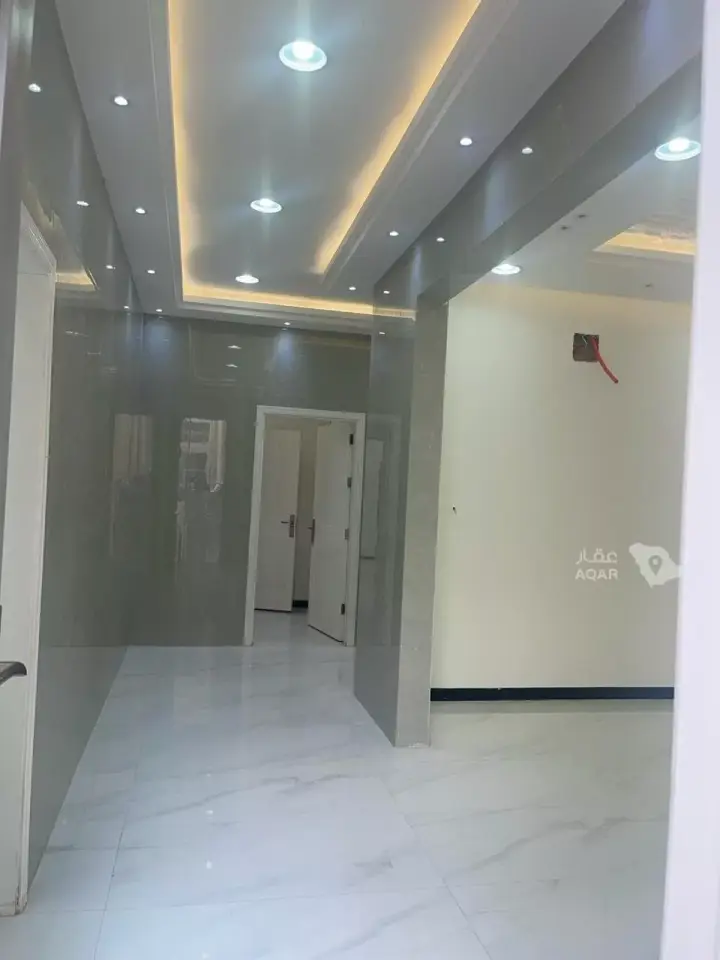 4 bedroom villa in Tuwaiq, Riyadh 10