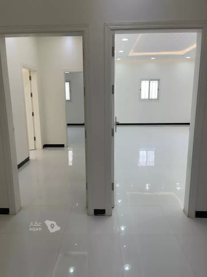 4 bedroom villa in Tuwaiq, Riyadh 26