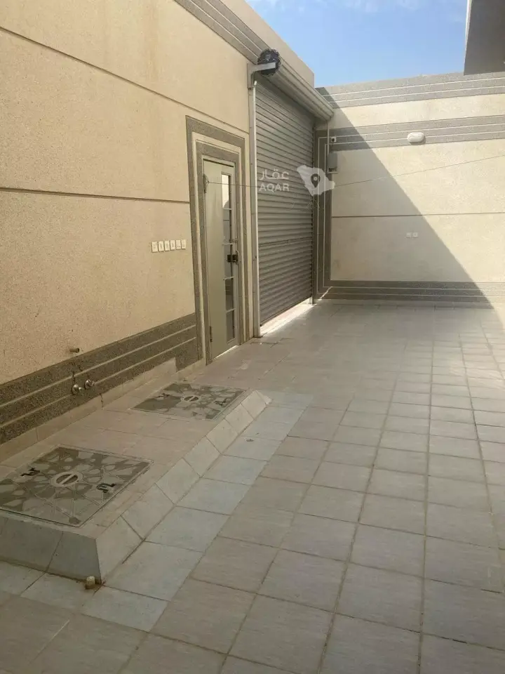 4 bedroom villa in Tuwaiq, Riyadh 4