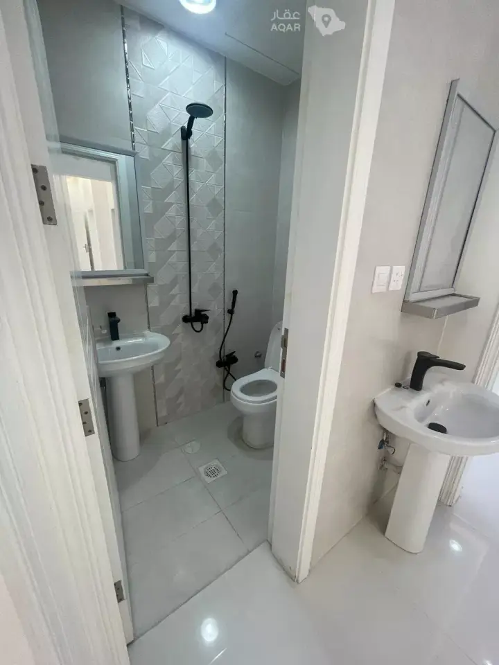 4 bedroom villa in Tuwaiq, Riyadh 20