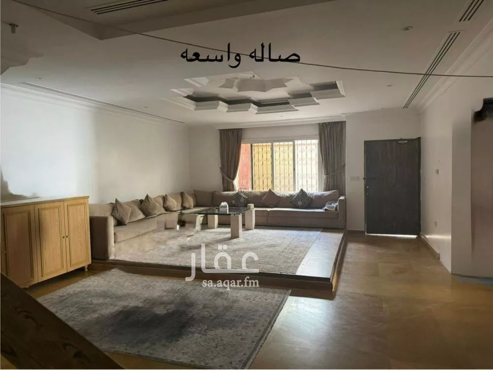 8 bedroom villa in Al Falah 4