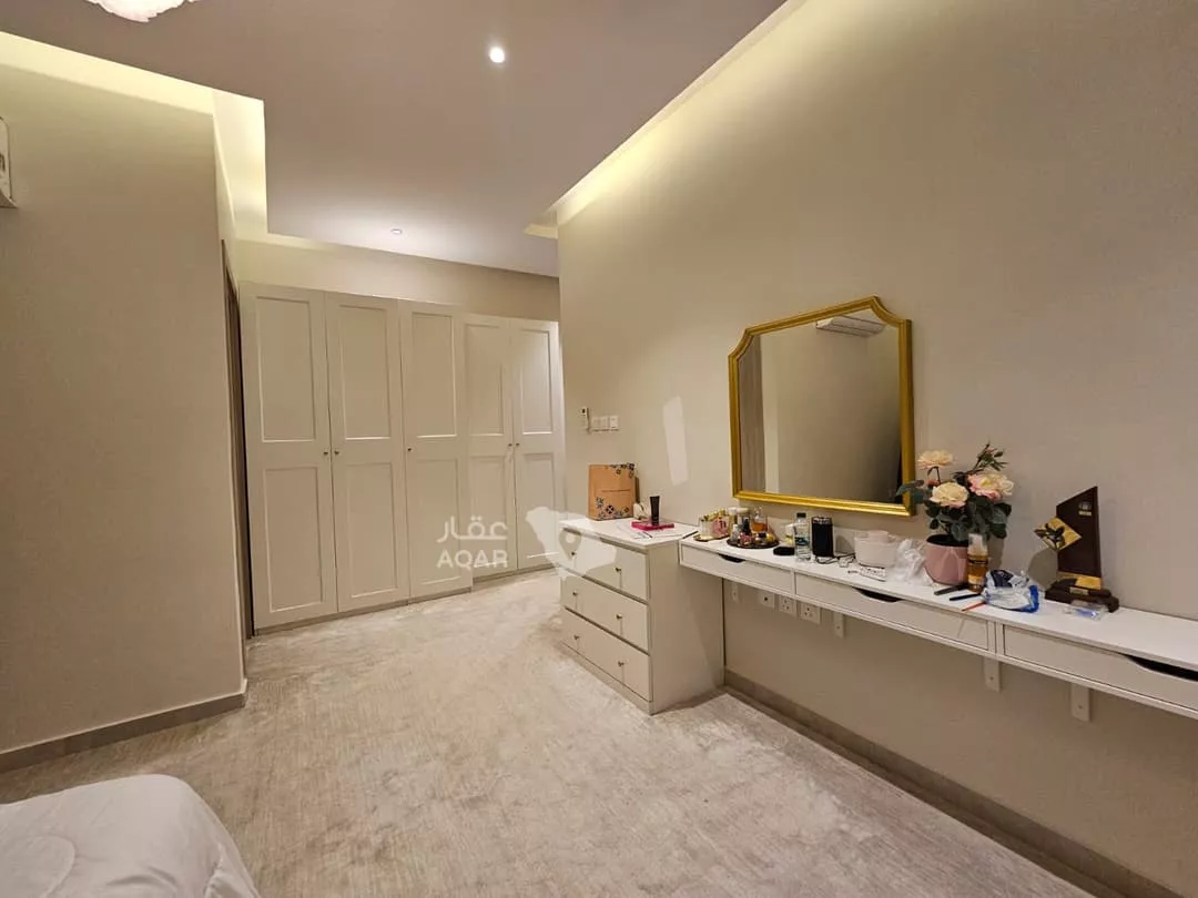 4 bedroom villa in Shawran, Madinah 11