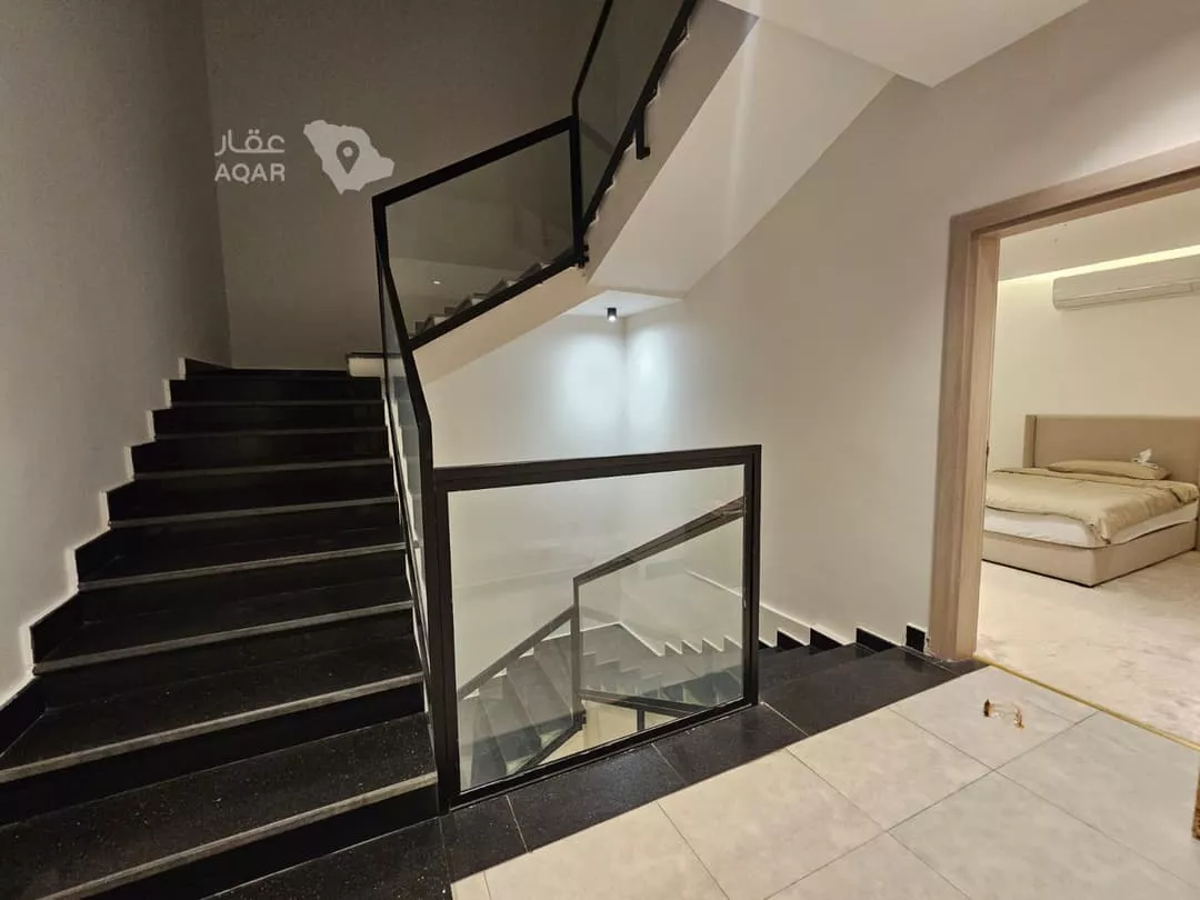 4 bedroom villa in Shawran, Madinah 9