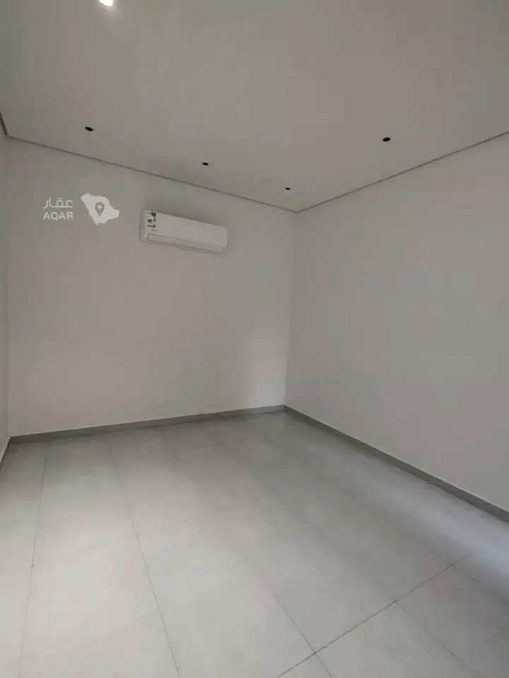 4 bedroom villa in An Nafal, Riyadh 3