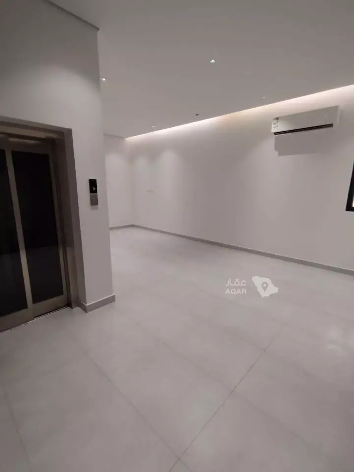 4 bedroom villa in An Nafal, Riyadh 9