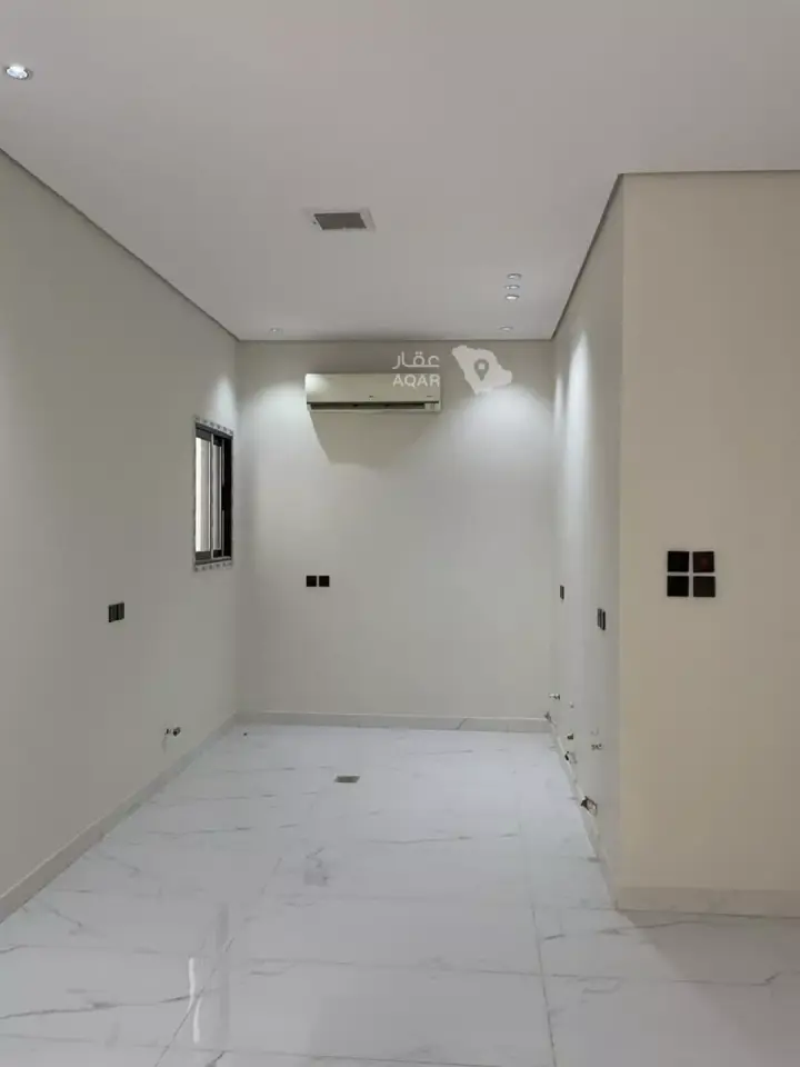 10 bedroom building in Hittin, Riyadh 7