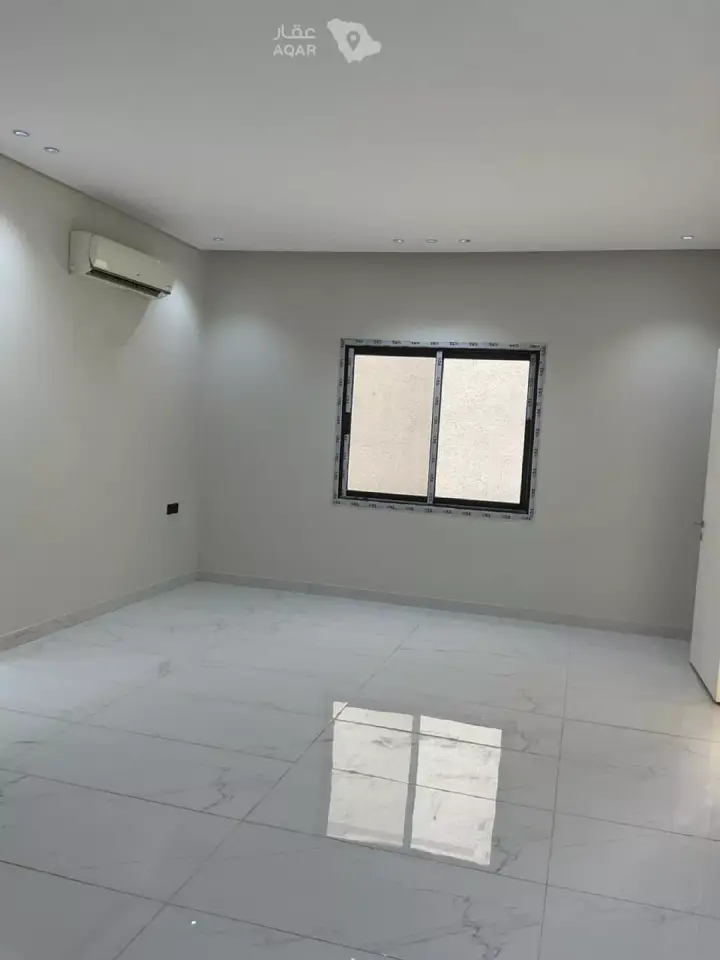 10 bedroom building in Hittin, Riyadh 11