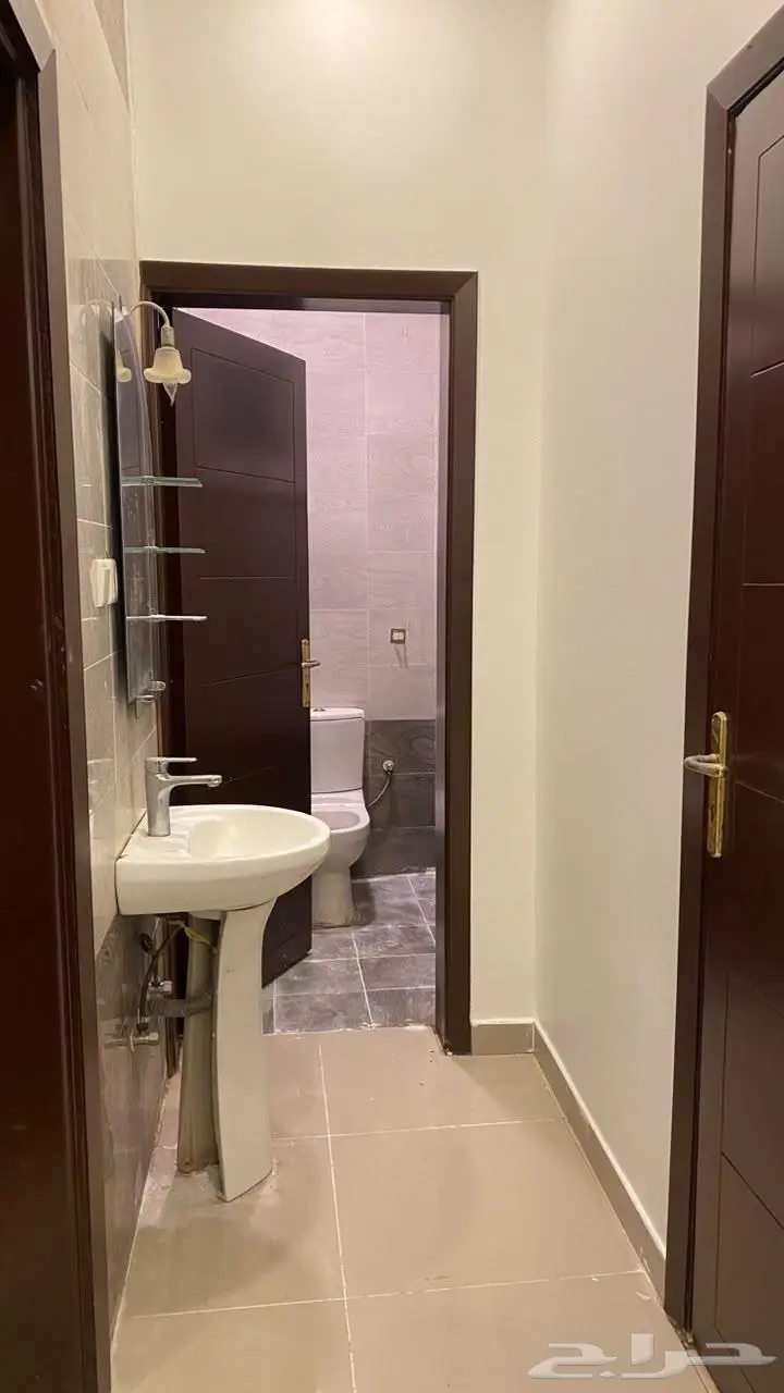 3 bedroom apartment in Al Yaqout, Jeddah 5