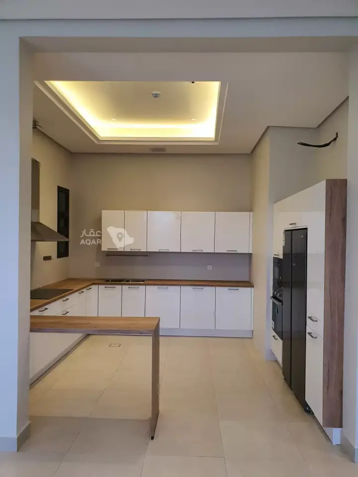 3 bedroom apartment in Qurtubah, Riyadh 6