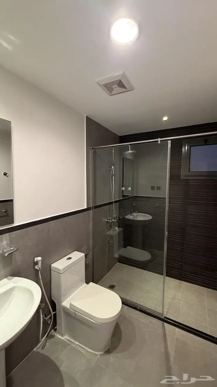 7 bedroom villa in Al Nahda, Eastern Province 21