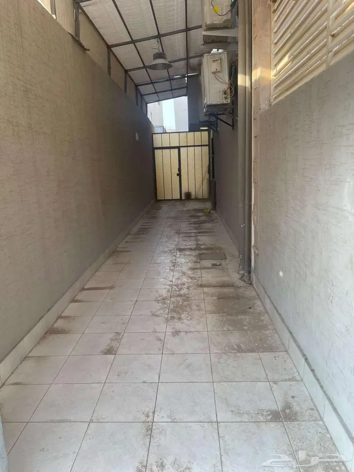 5 bedroom apartment in Bir Uthman, Madinah 6