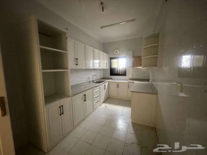 5 bedroom apartment in Bir Uthman, Madinah 3