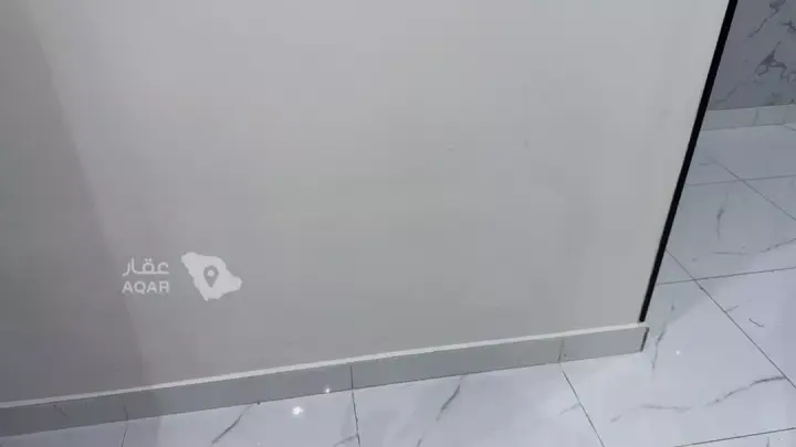 4 bedroom apartment in Al Rabwa, Jeddah 7