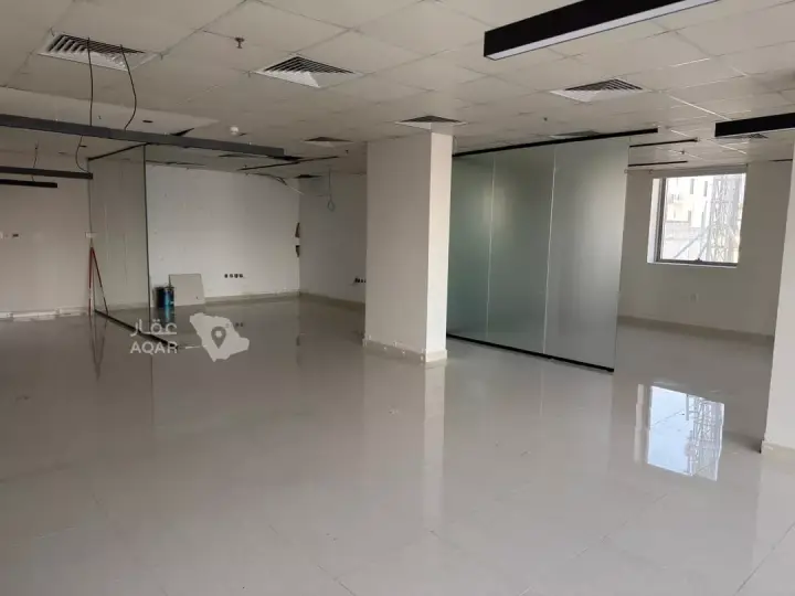 7 bedroom office in Al Salamah, Jeddah 3