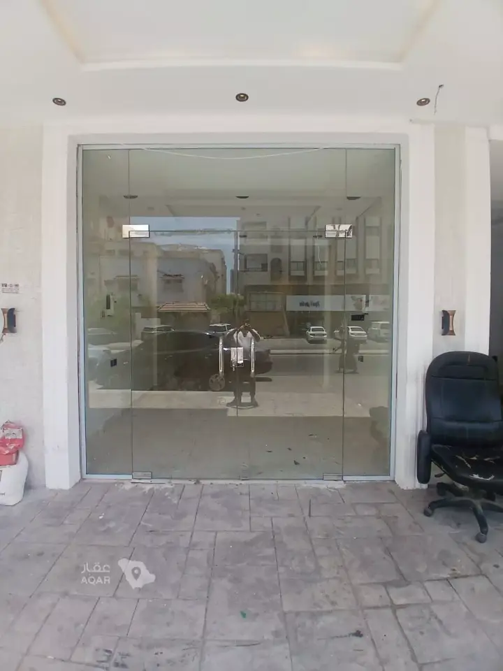 shop in Al Bawadi, Jeddah 3