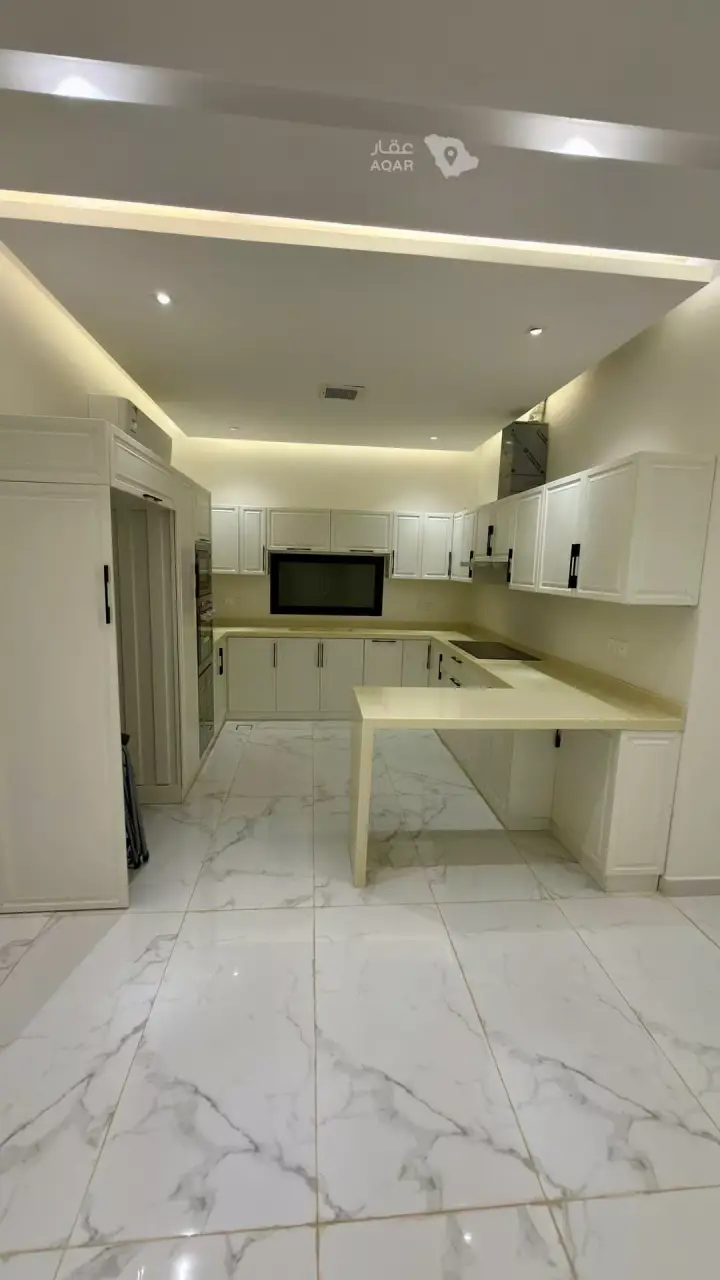 3 bedroom apartment in Irqah, Riyadh 7