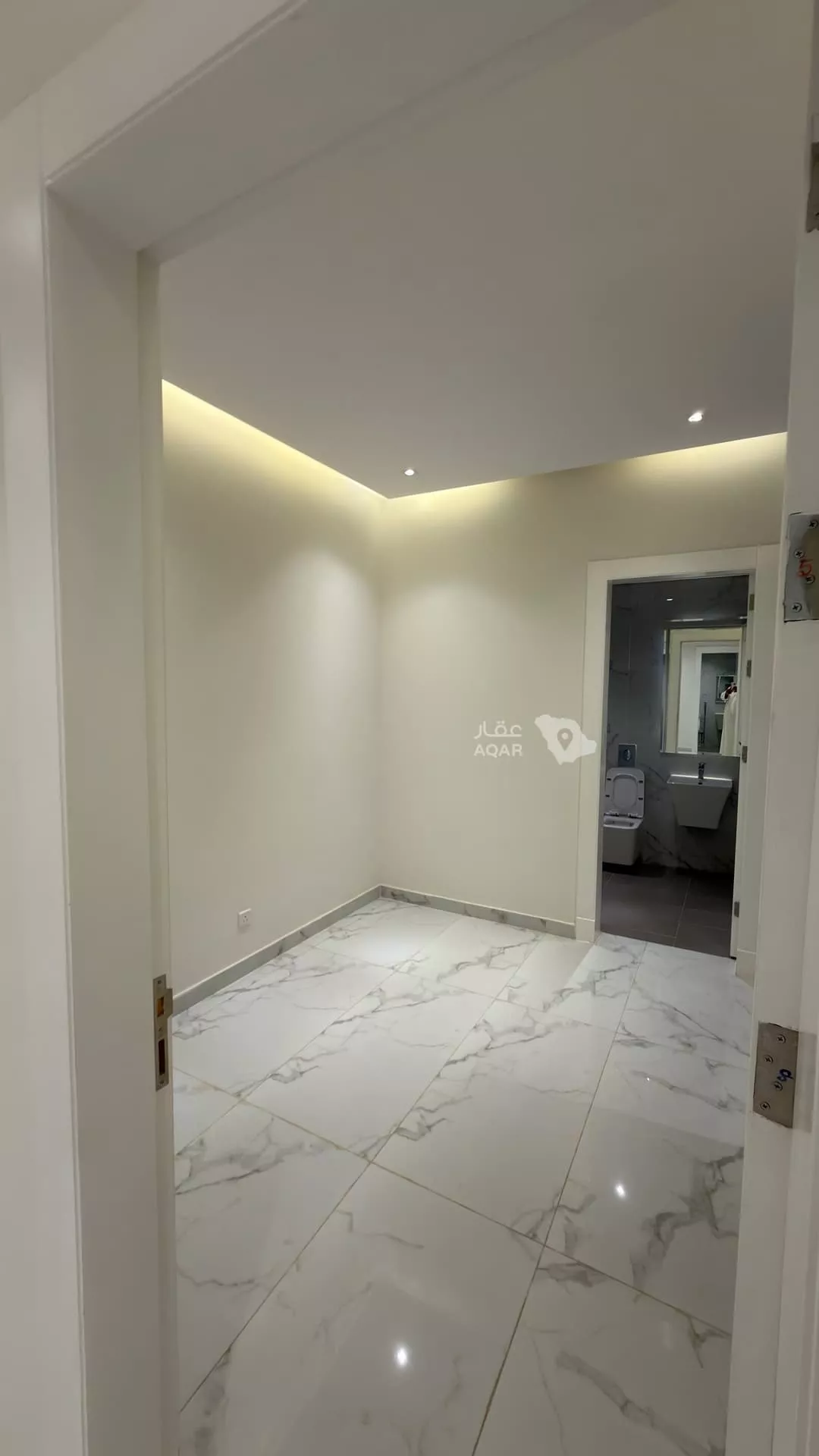 3 bedroom apartment in Irqah, Riyadh 11