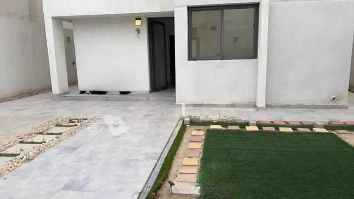 فيلا 4 غرف في الأمل، الدمام 2