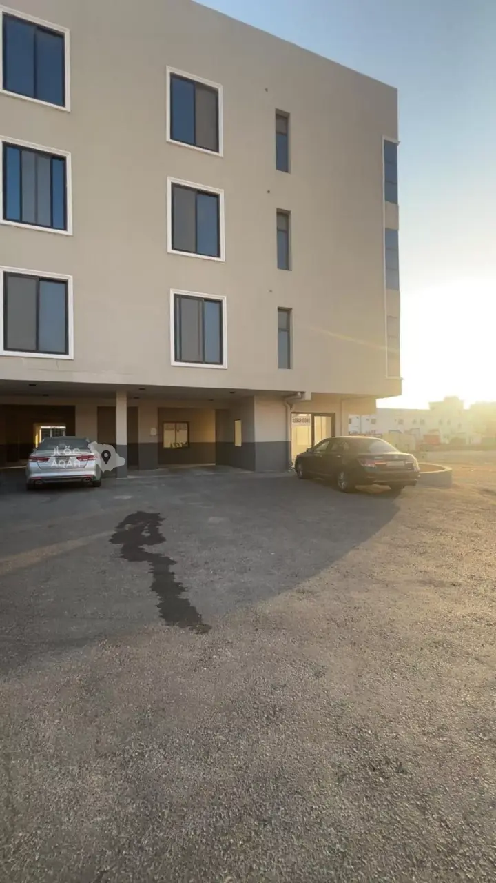 5 bedroom apartment in Badr, Eastern Province 6