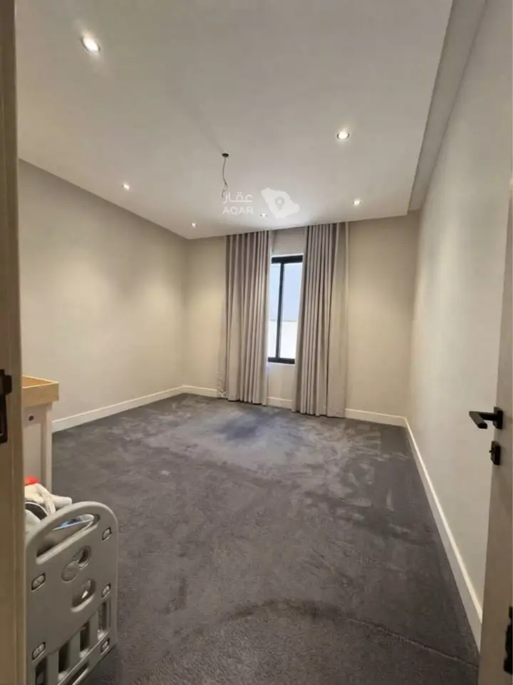5 bedroom apartment in Badr, Eastern Province 4