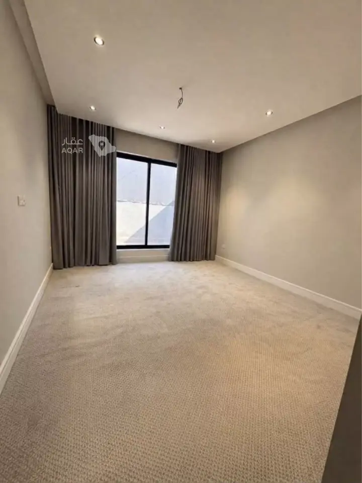 5 bedroom apartment in Badr, Eastern Province 5