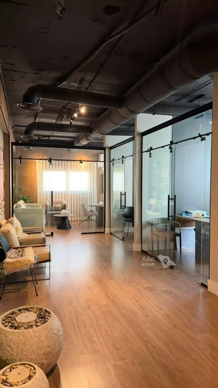 1 bedroom office in Al Mahdiyyah, Riyadh 3
