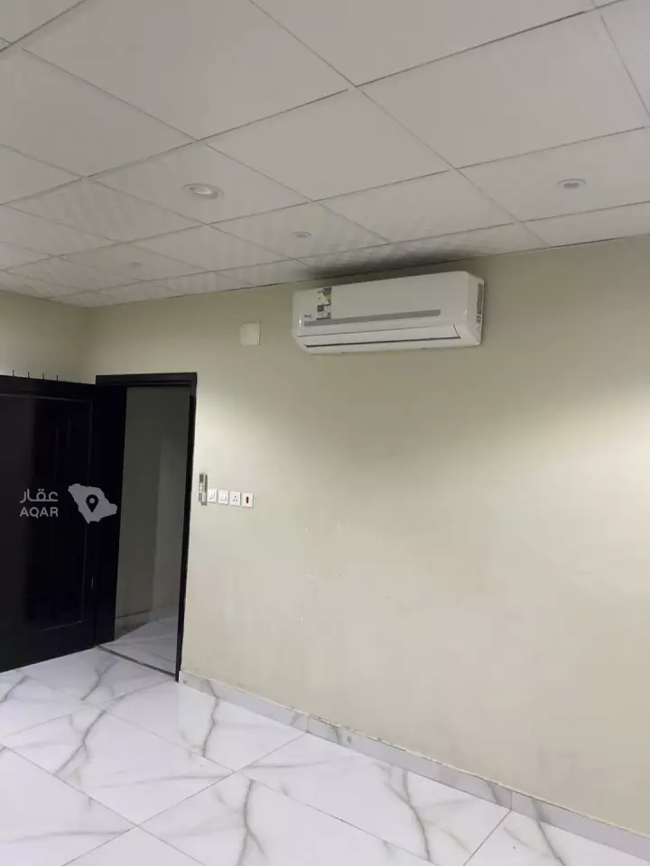 3 bedroom apartment in Al Salam, Madinah 2