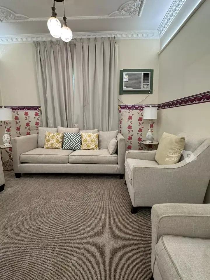 5 bedroom apartment in Al Qafilah, Khamis Mushait 18
