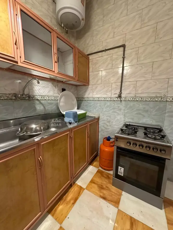 5 bedroom apartment in Al Qafilah, Khamis Mushait 23