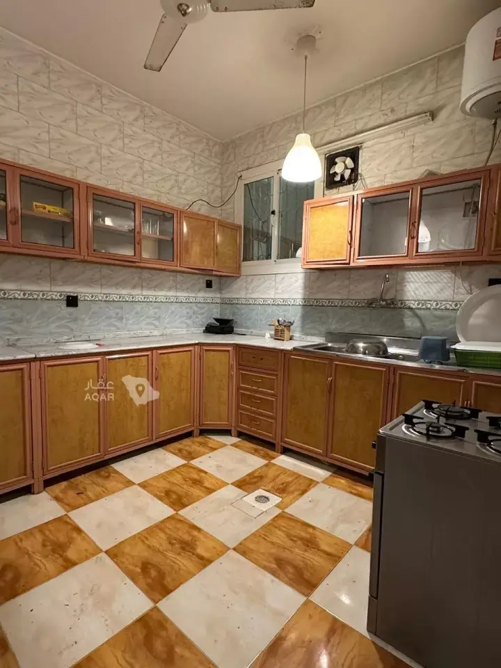 5 bedroom apartment in Al Qafilah, Khamis Mushait 6