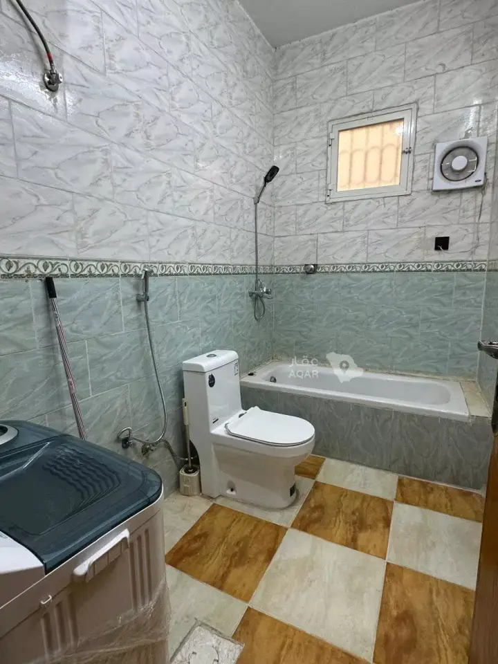 5 bedroom apartment in Al Qafilah, Khamis Mushait 24
