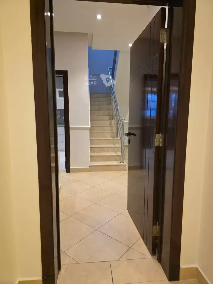 3 bedroom apartment in Al Nuzhah, Riyadh 17
