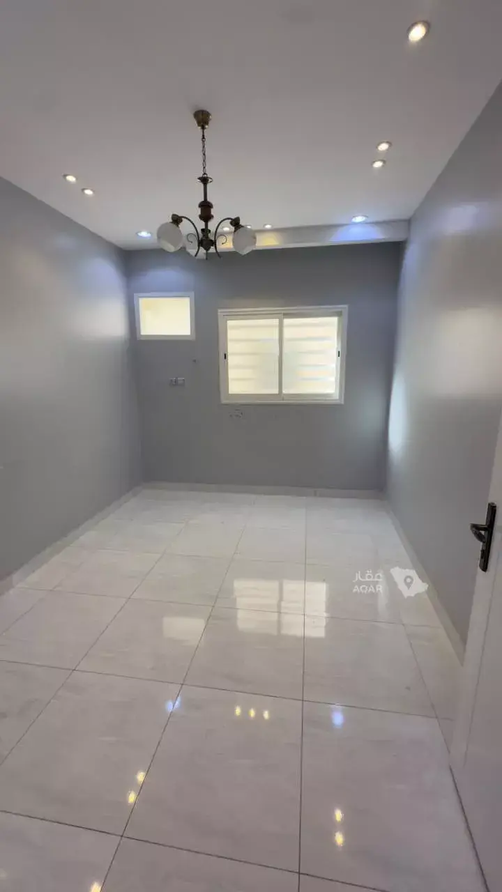 5 bedroom apartment in Al Rabie, Khamis Mushait 6