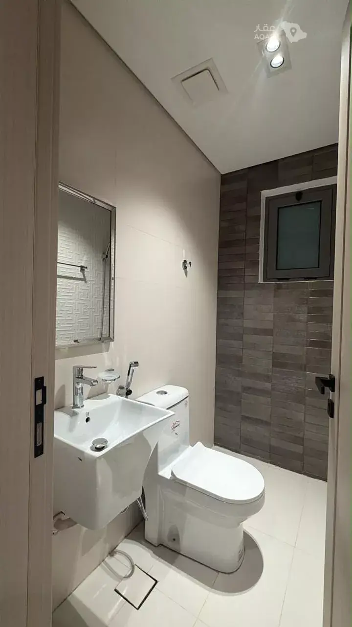1 bedroom apartment in Hajar, Eastern Province 4