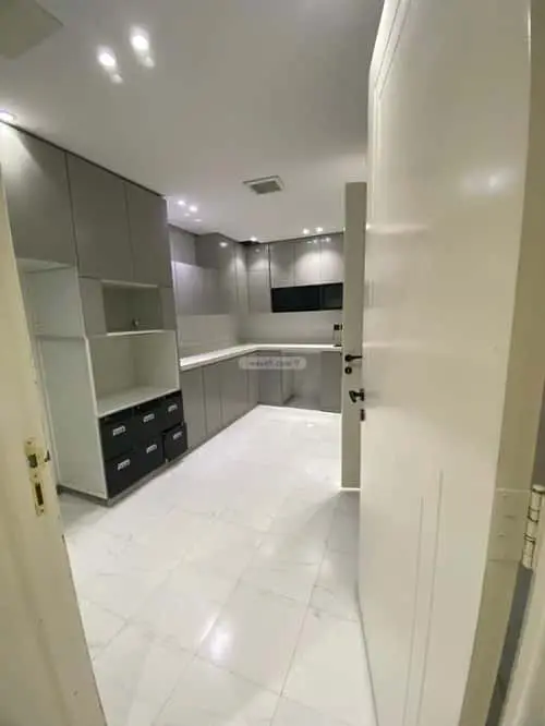4 bedroom apartment in Dhahrat Laban, Riyadh 3