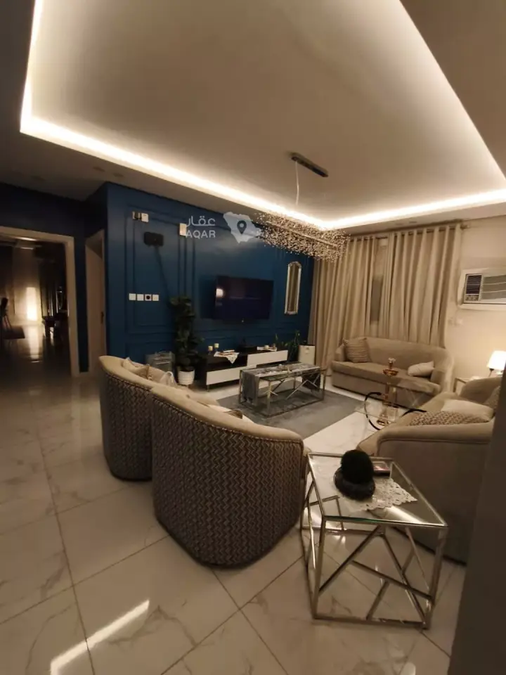 4 bedroom apartment in Al Ranuna, Madinah 2