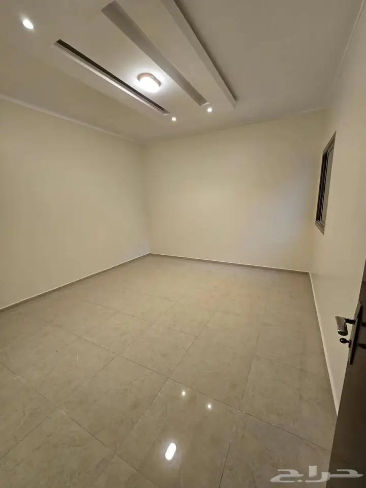 4 bedroom apartment in Al Ranuna, Madinah 6