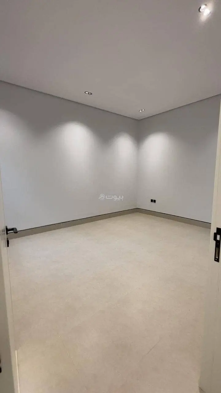 3 bedroom apartment in Al Aridh, Riyadh 12