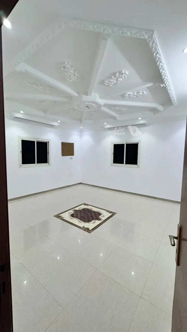 4 bedroom apartment in Al Sanabel, Jeddah 7