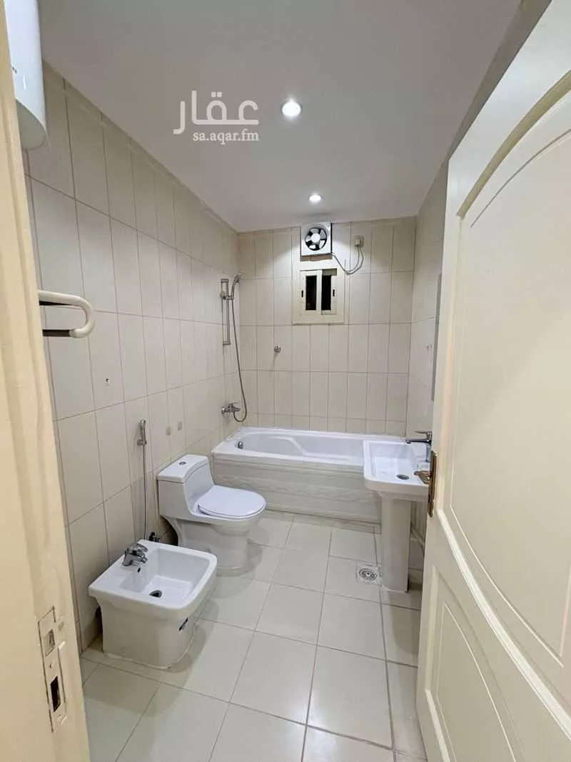 6 bedroom apartment in Al Qaswa, Madinah 20