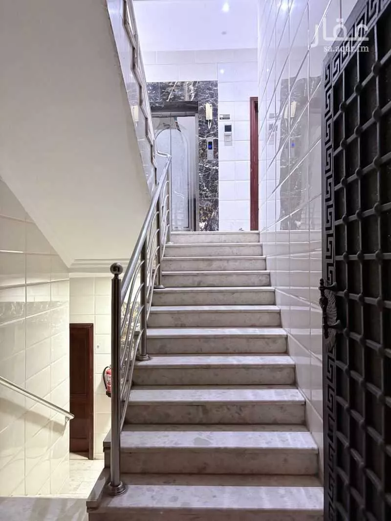 6 bedroom apartment in Al Qaswa, Madinah 5