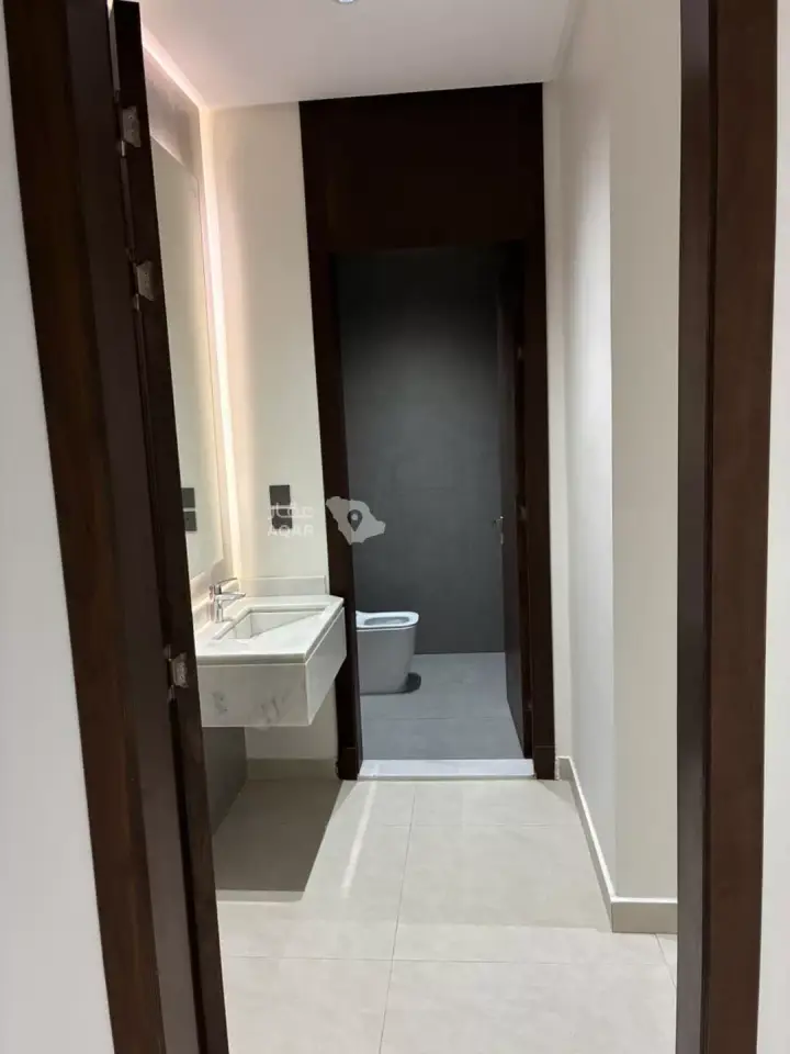 3 bedroom apartment in Mishrifah, Jeddah 6