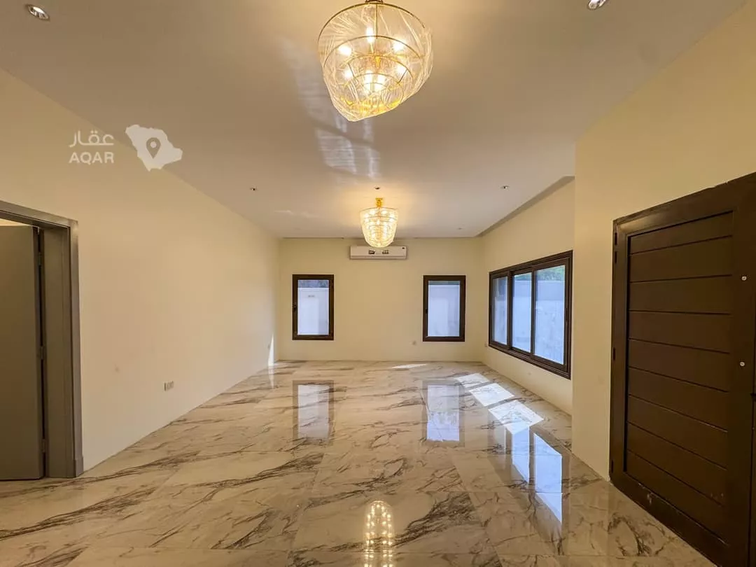 3 bedroom villa in Aramco, Eastern Province 6