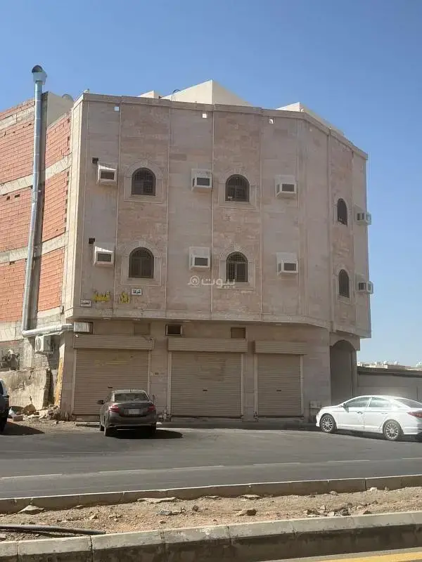 shop in Al Dhahirah, Madinah