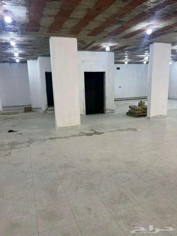 warehouse in At Tadamon, Khamis Mushait 3