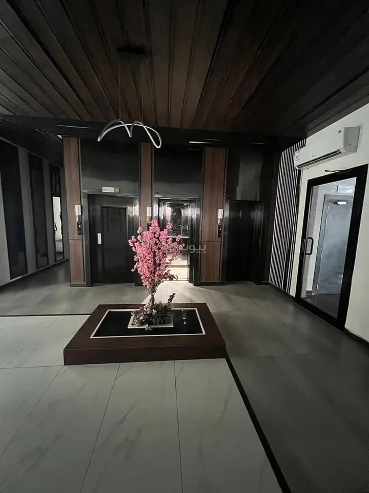 3 bedroom apartment in Al Nuzhah, Jeddah 3