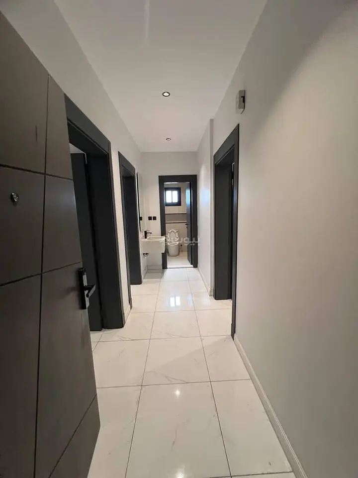 3 bedroom apartment in Al Nuzhah, Jeddah 12