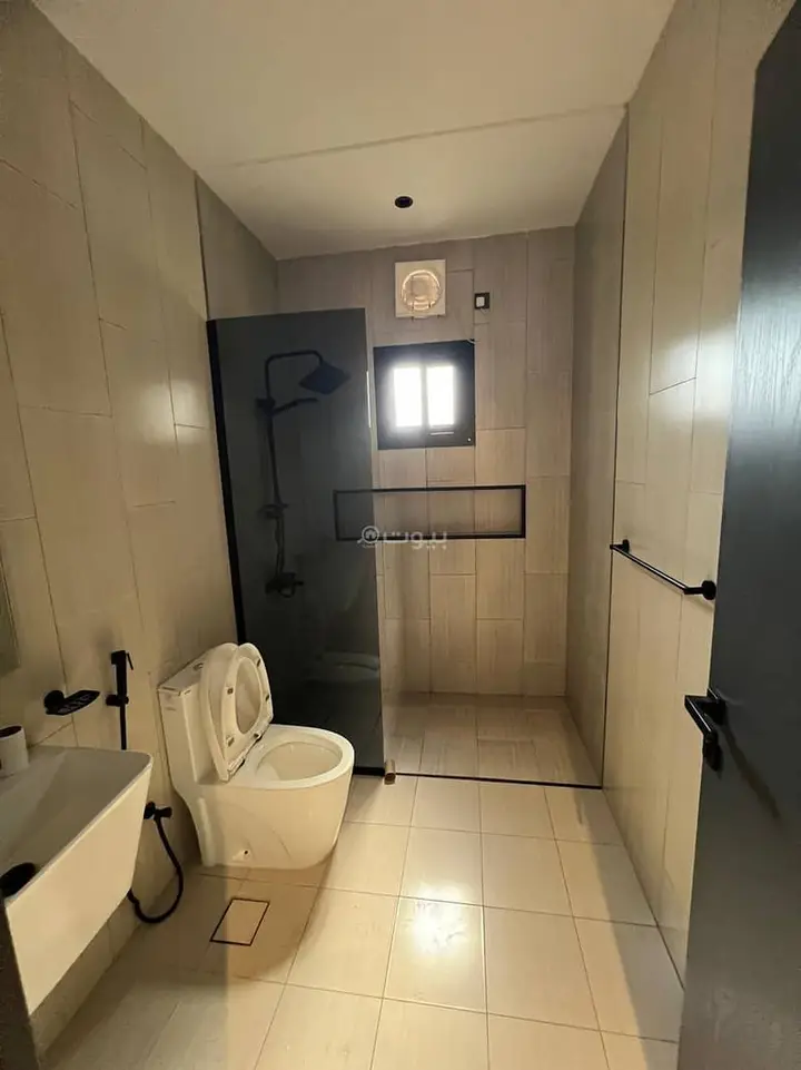 3 bedroom apartment in Al Nuzhah, Jeddah 16