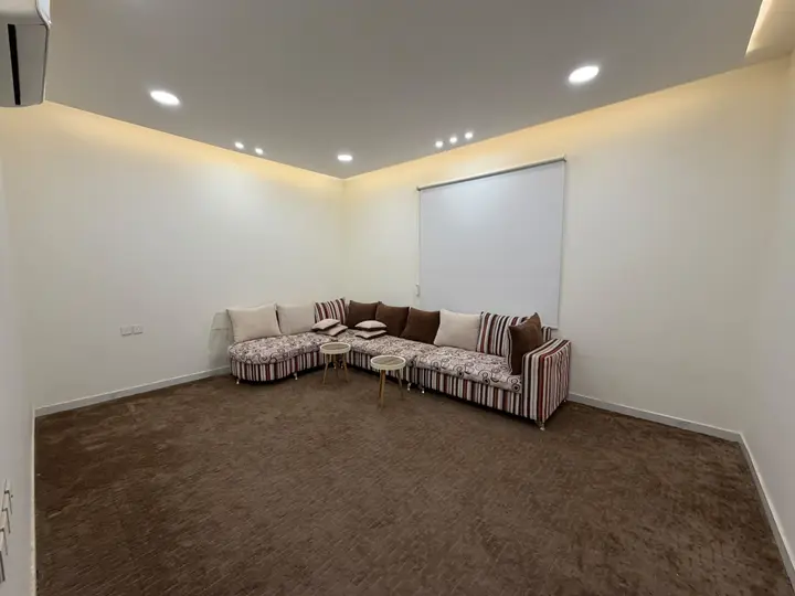 4 bedroom apartment in Sultana, Qassim Region 6